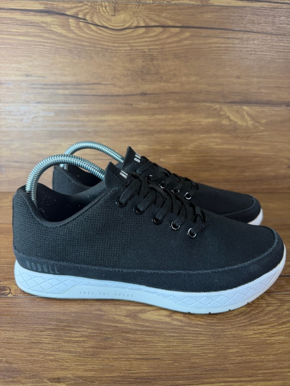 NOBULL Black Canvas Trainers Women’s Size 8.5 Athletic Sneakers Shoes